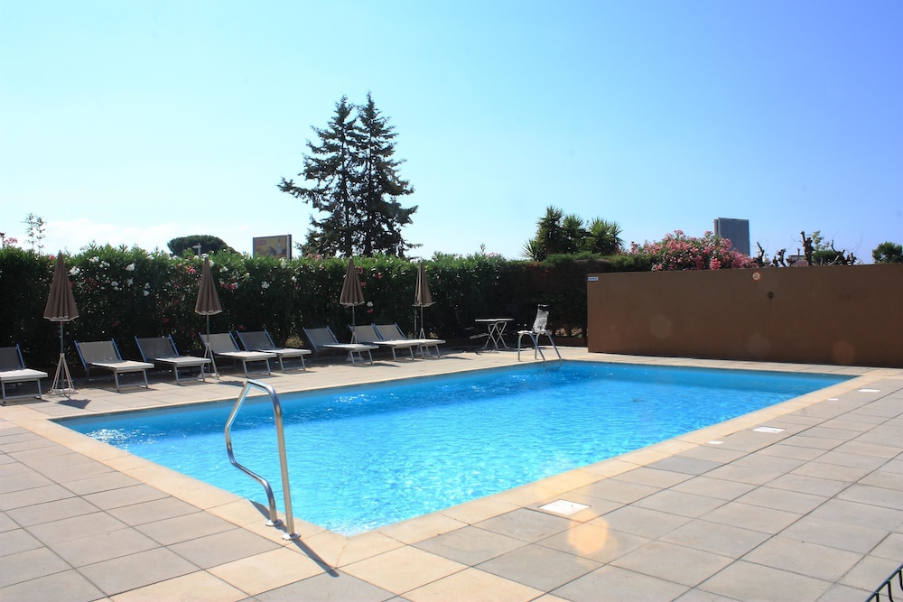 Hotel des Victoires - Restaurant 30/54