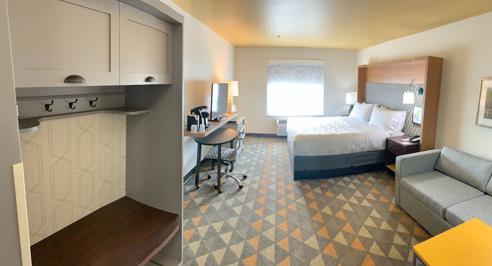Holiday Inn Yakima 27/68