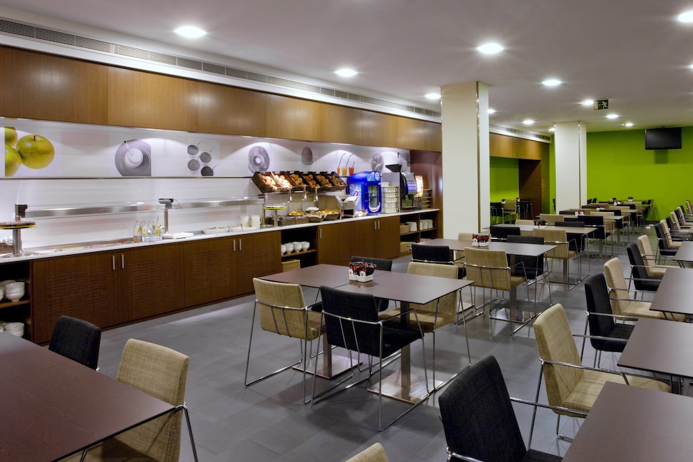 restaurant-cafeteria