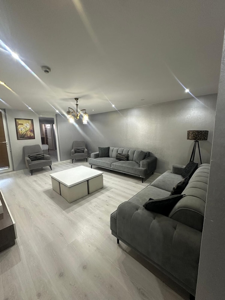 Golf Royal Istanbul Residence 24/44