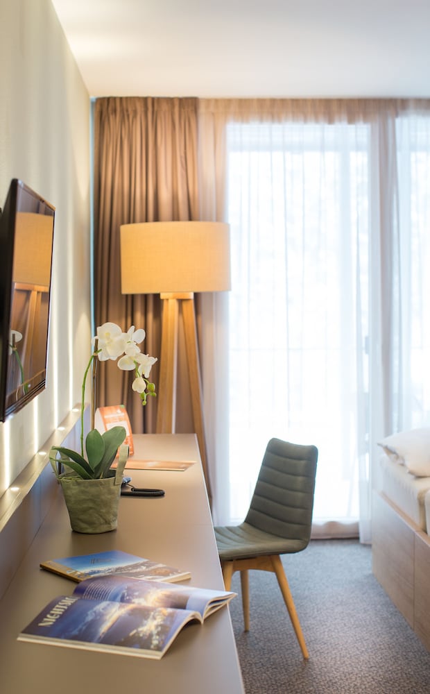Hotel Der Waldhof Zell Am See 28/35