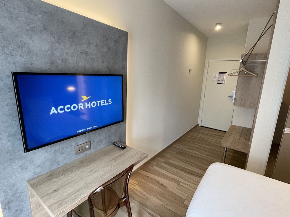 Ibis Styles La Louviere 37/73