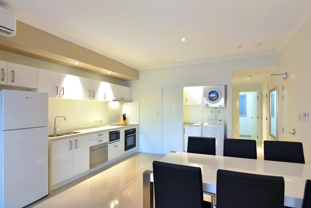 BUNBURY SEAVIEW APARTMENTS 3/58