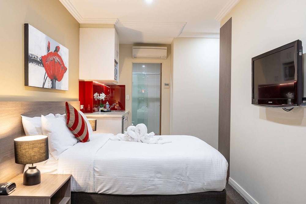 Best Western Plus Camperdown Suites 7/30