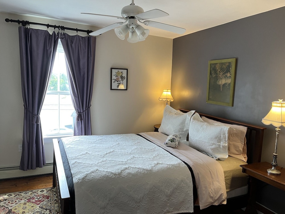 Surfside Inn 15/50