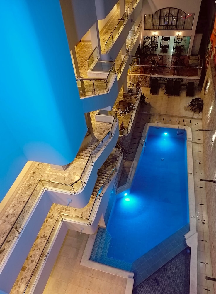 Hotel Suite Dorado 33/55
