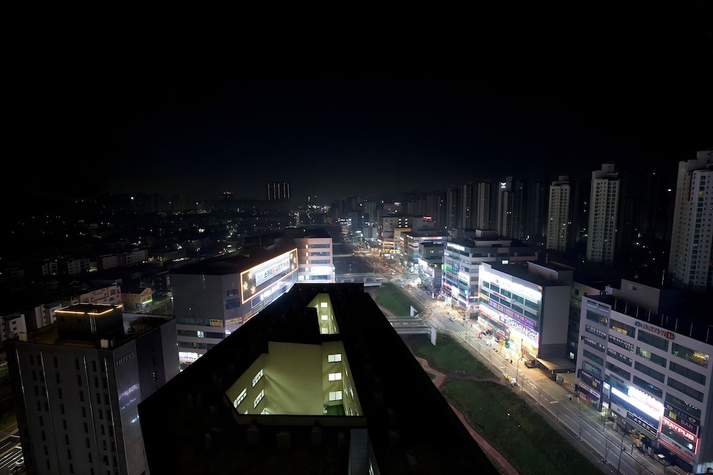 K Hills The Terrace 5/70