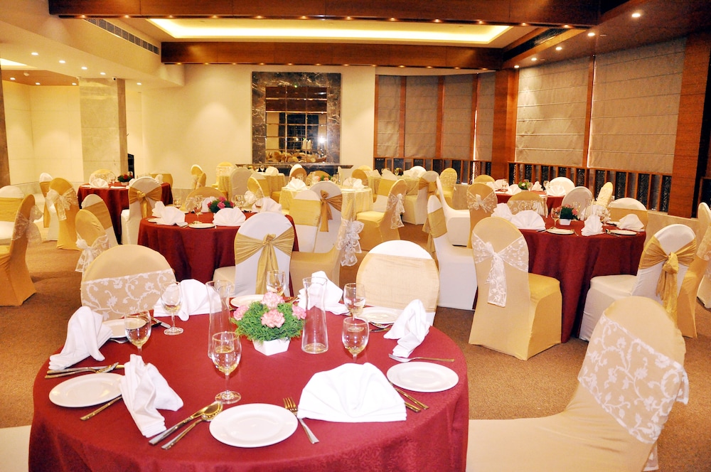 Radisson Hotel Jass Shimla 38/50