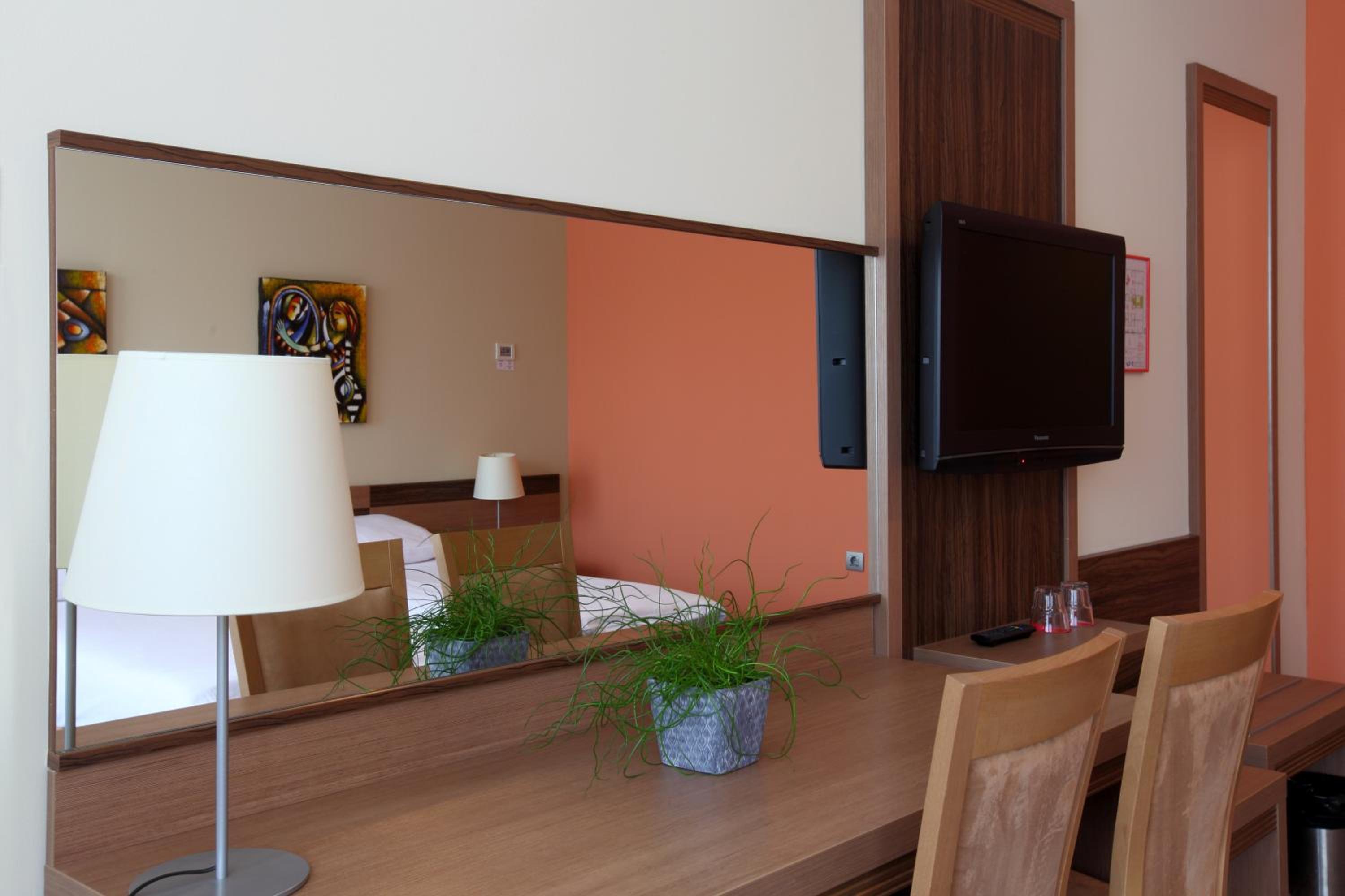 Hotel Kras 52/61