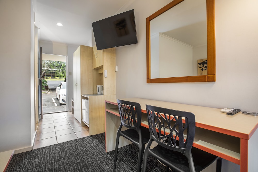 Burvale Hotel 26/39
