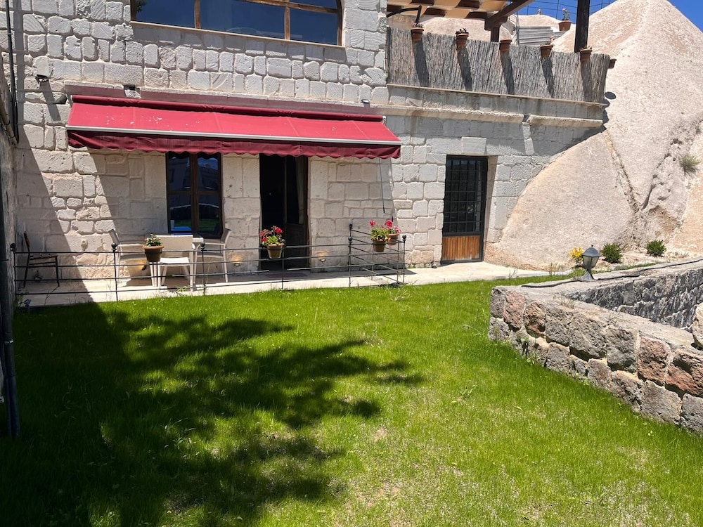 Corner In Cappadocia 42/46