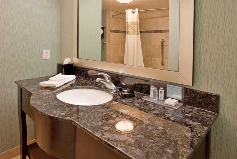Hampton Inn And Suites St Cloud 25/48