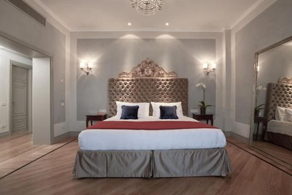 Hotel Villa Flori 11/73