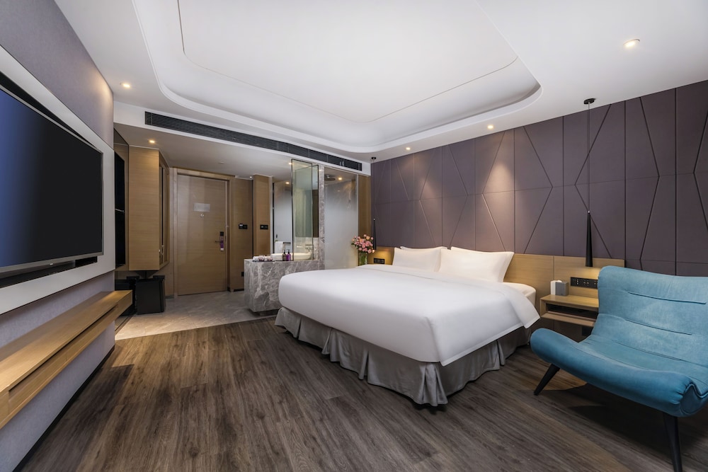 Mercure Hangzhou Qianjiang 12/67