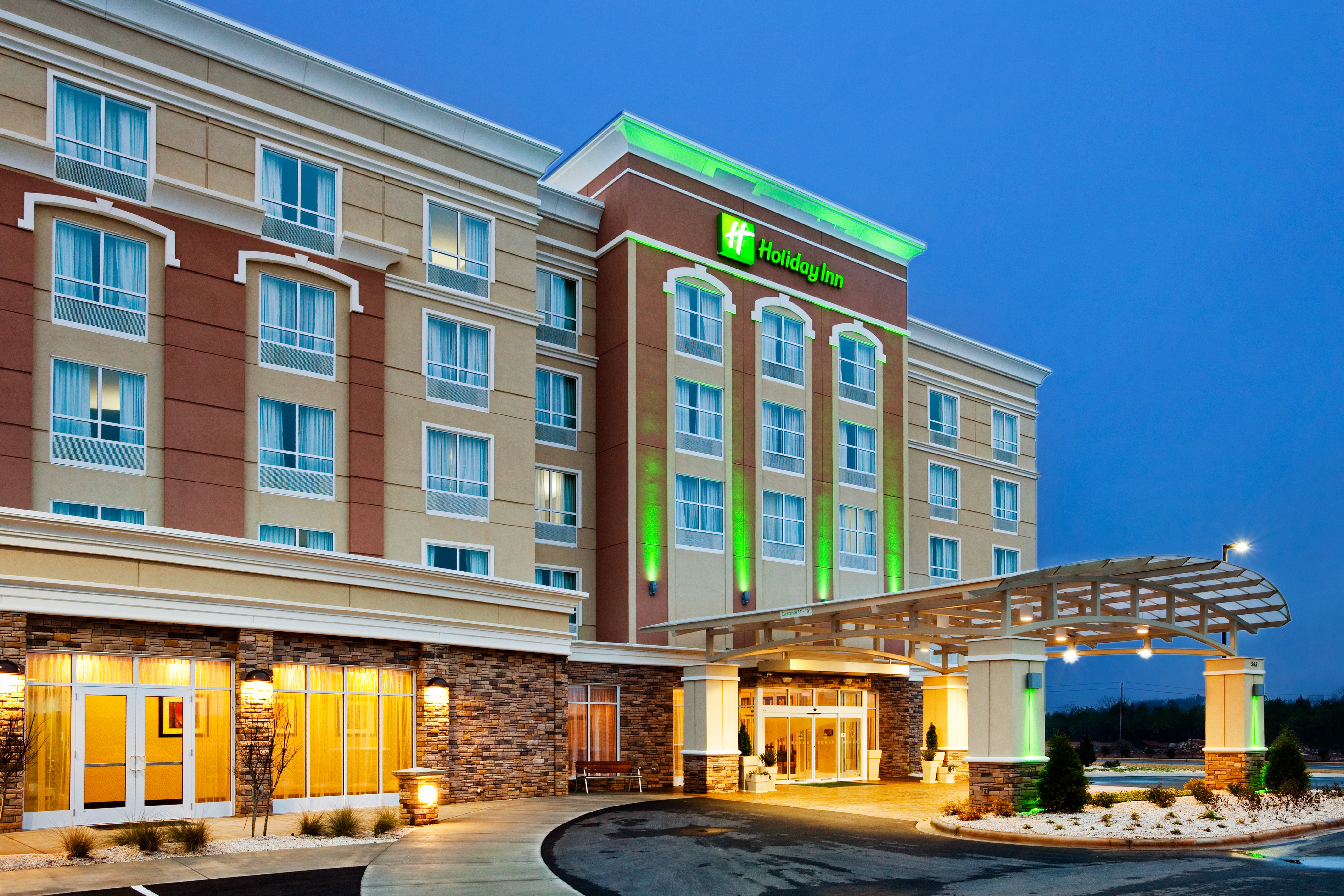 Holiday Inn Rock Hill 68/72