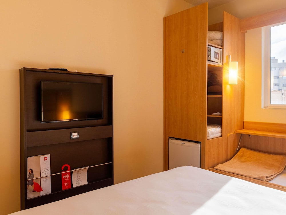 Ibis Novo Hamburgo 17/47