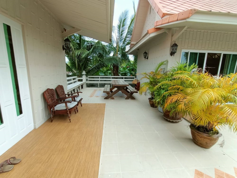 Aob-Oun Homestay By Zuzu 43/50