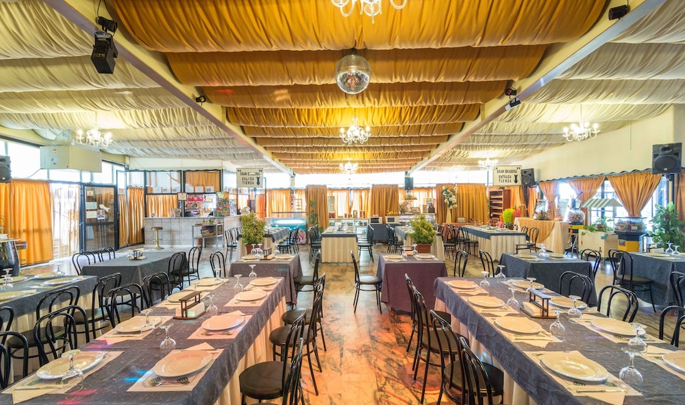 Hotel Los Templarios 45/49
