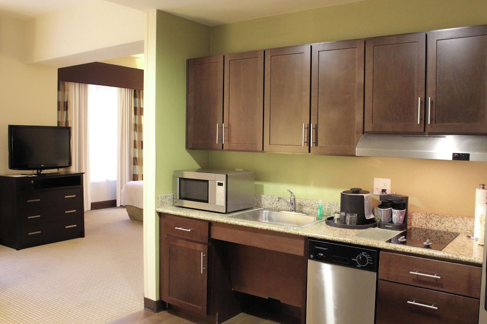 Homewood Suites Victoria 54/81
