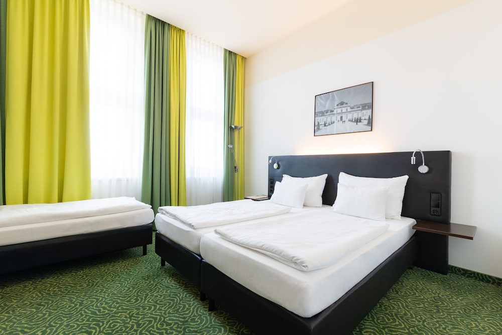 Rainers Hotel 25/68