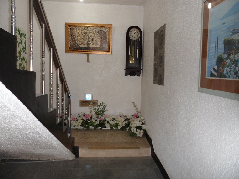 Gyerim Sanjang Motel 19/46