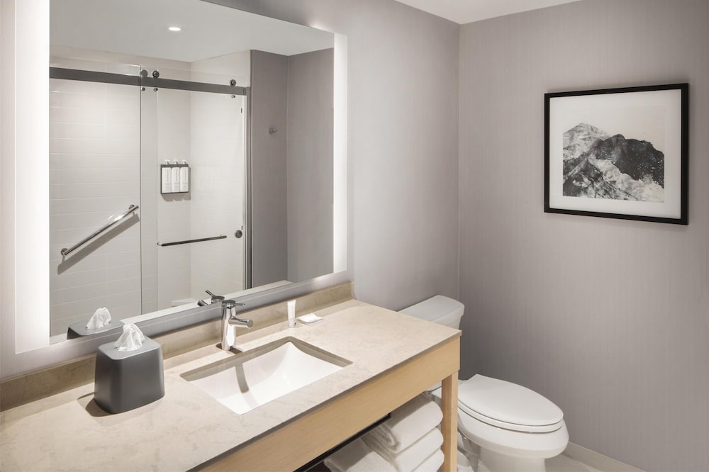 Hyatt Place South Reno 32/36