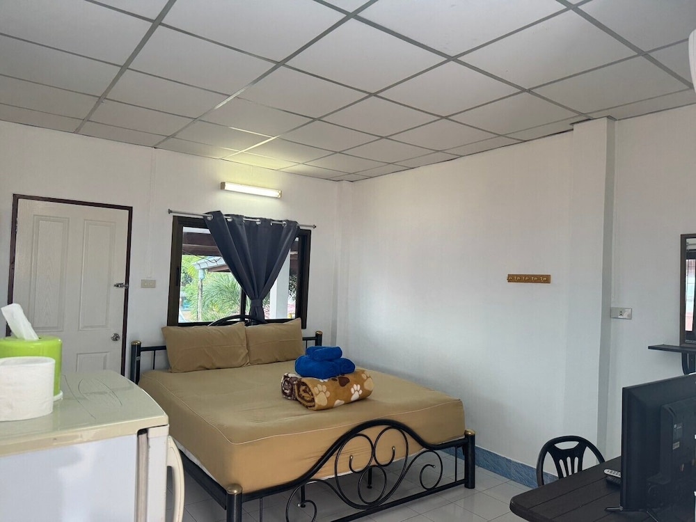 Rimtalay Resort Koh-Sichang 50/70