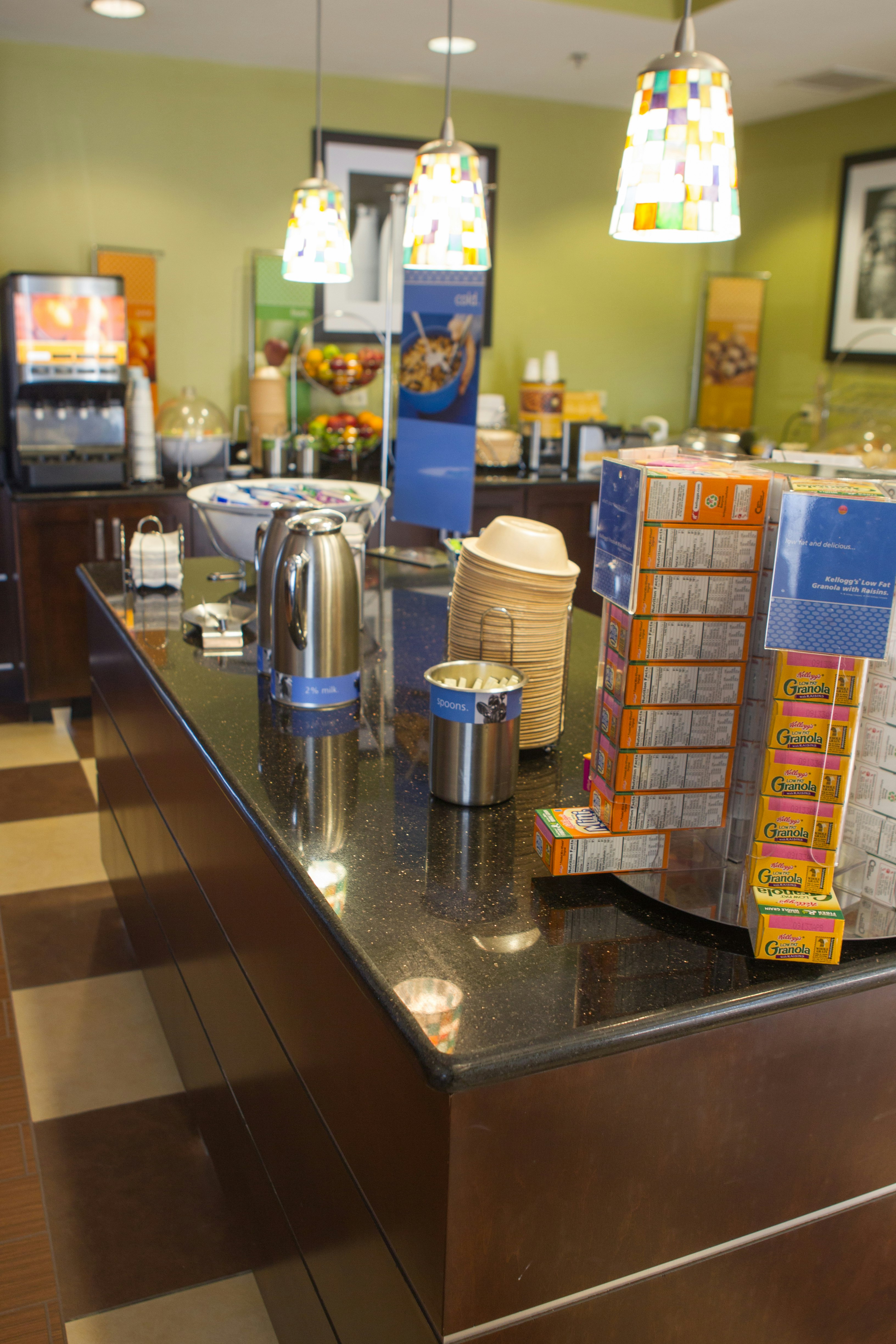 Hampton Inn Cincinnati Northwest Fairfield 17/50