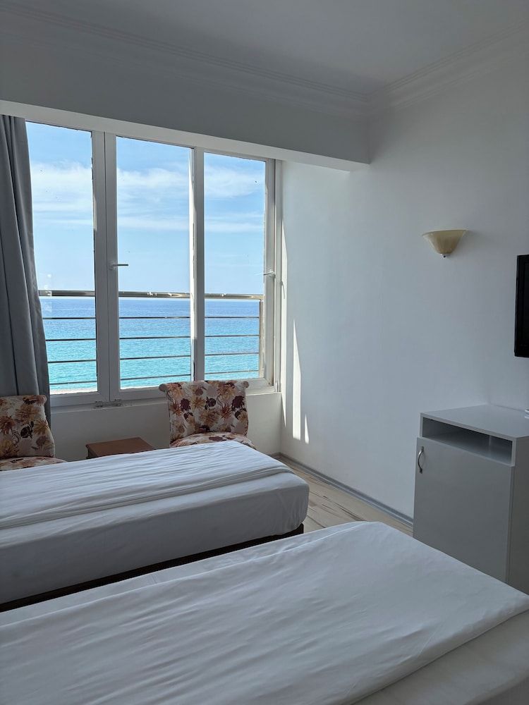 ADA BEACH HOTEL 11/50