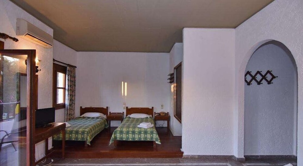 Club Lyda Hotel 47/66