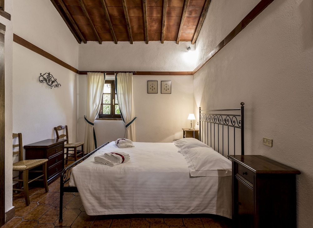 Residence Borgo Il Poggiaccio 12/82