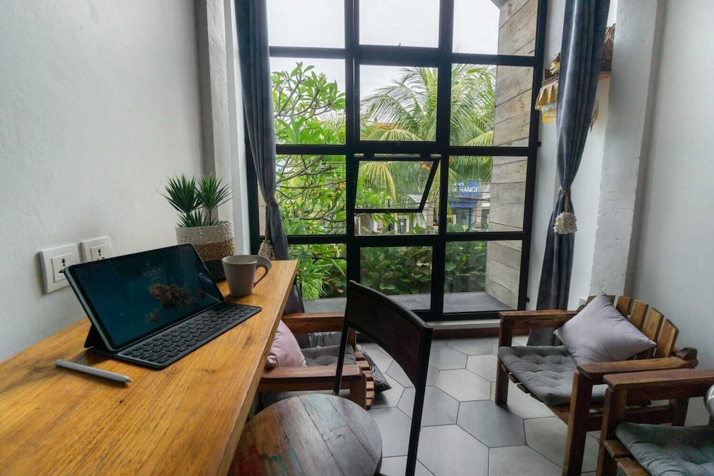 Interconnection Hostel 19/33