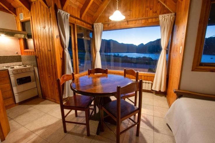 Cabanas del Lacar San Martin de los Andes 16/18