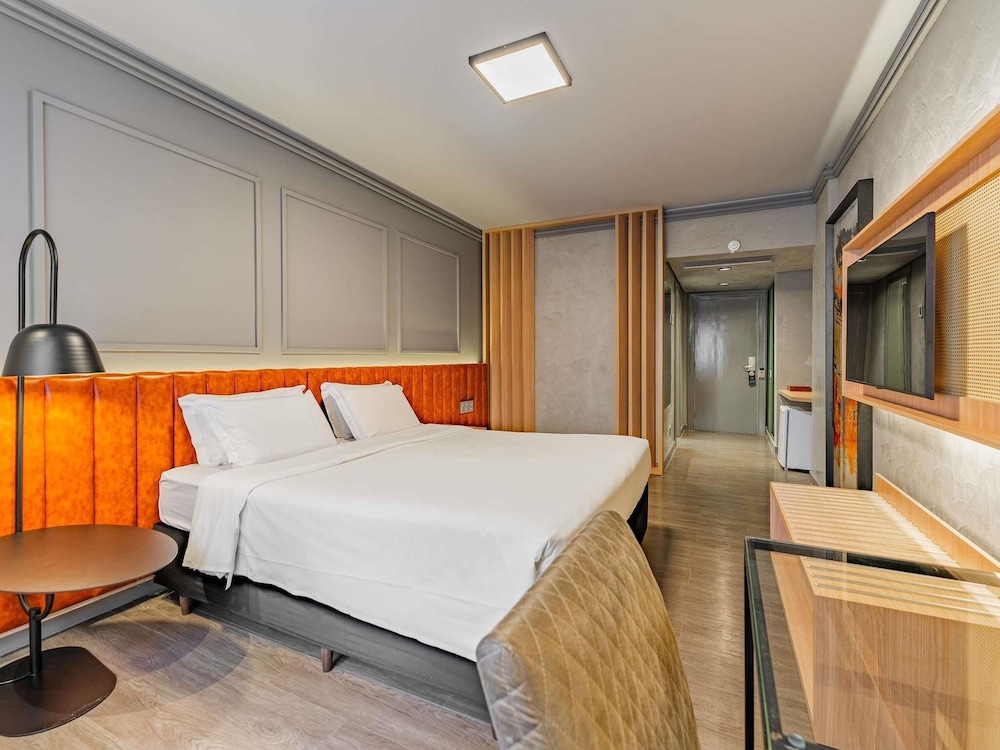 Grand Mercure Curitiba Rayon 12/50
