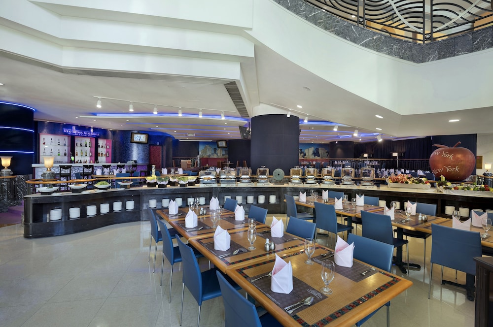 Harbour Plaza Resort City 42/62