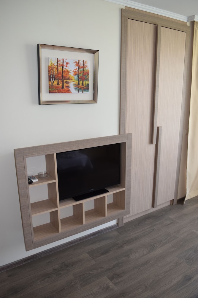 Villa Orange 33/50