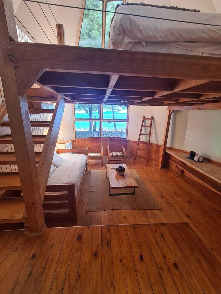 Magma Lodge Pucon 5/22