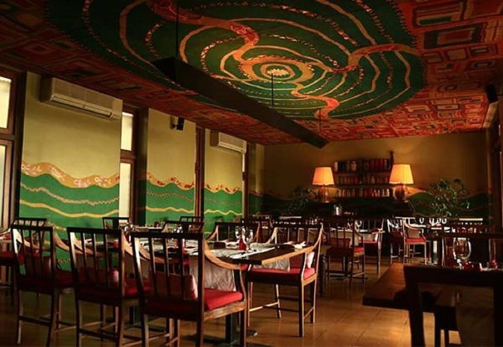 Taj Ganga Kutir Resort & Spa, Raichak 44/50