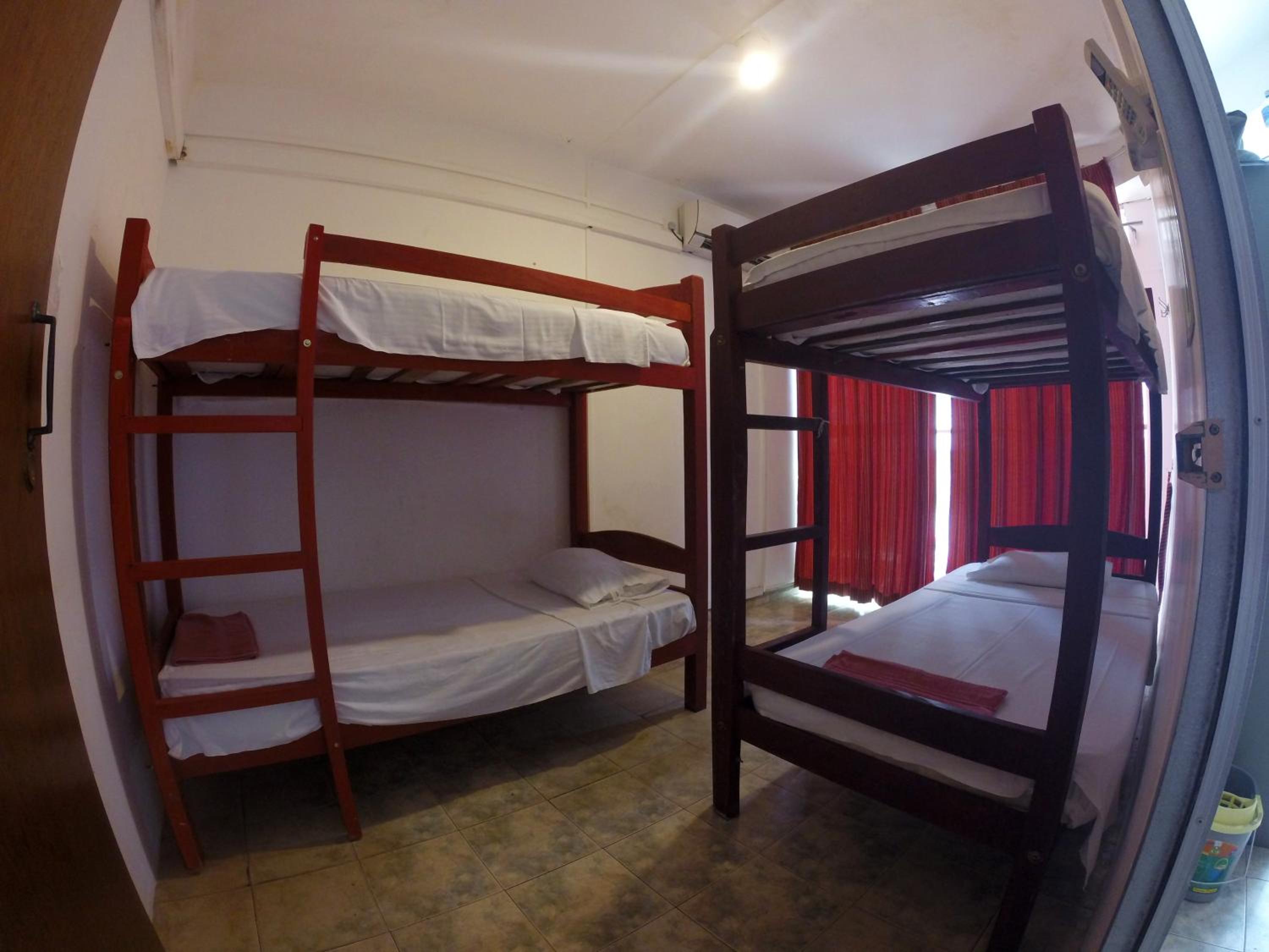 Mixed Dorm, 4 Beds