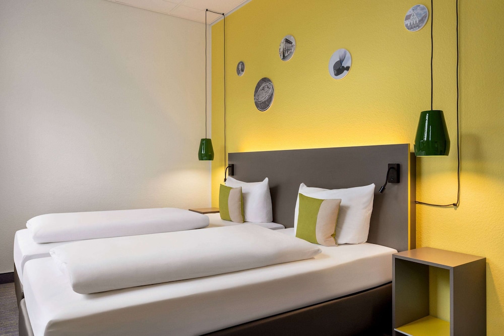 Comfort, Twin Beds
