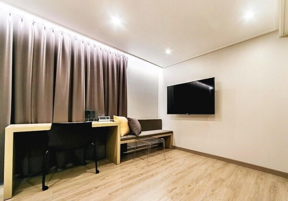 Centro Tourist Hotel 38/50