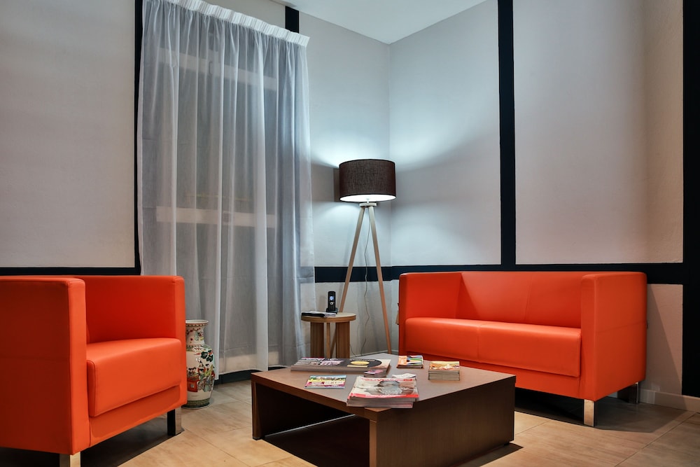 Eclipse Apartment 41/64