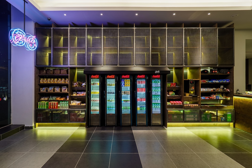 Tune Hotel Klia2 52/61