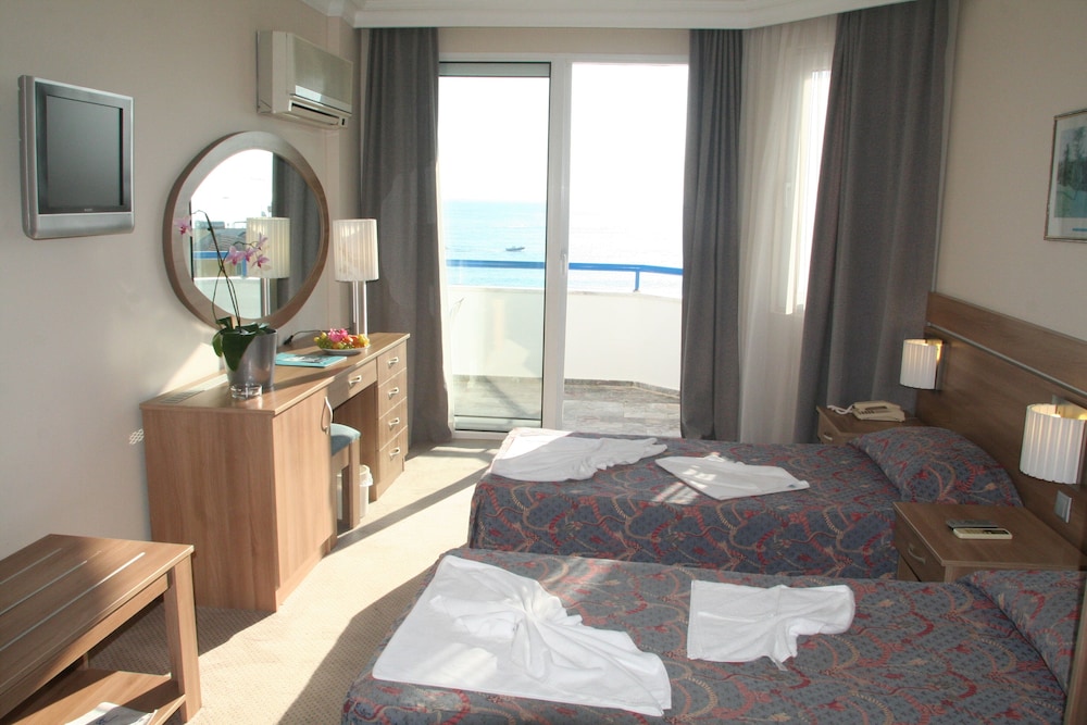 Elysee Beach Hotel 29/50