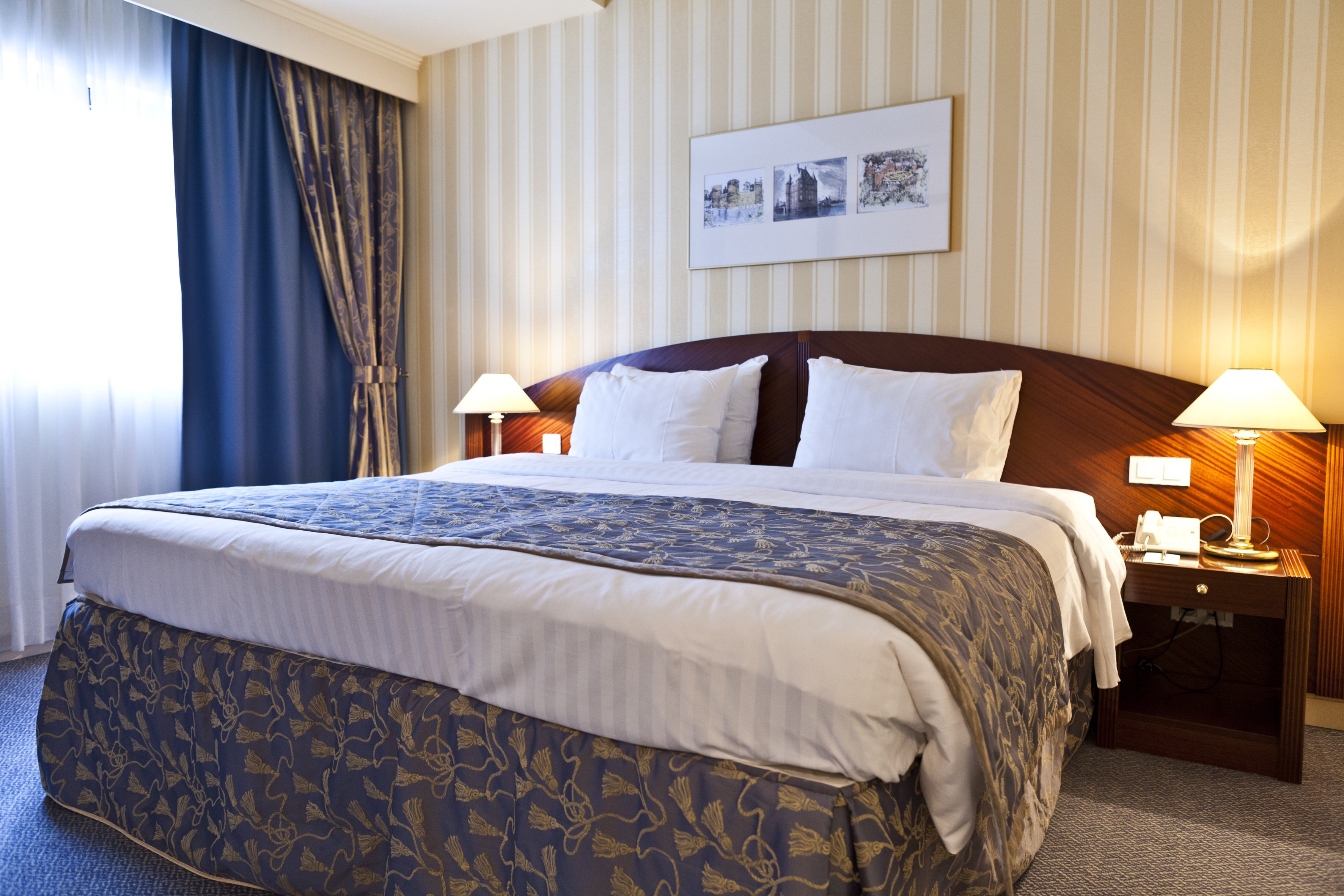 Le Chatelain Brussels Hotel 4/29