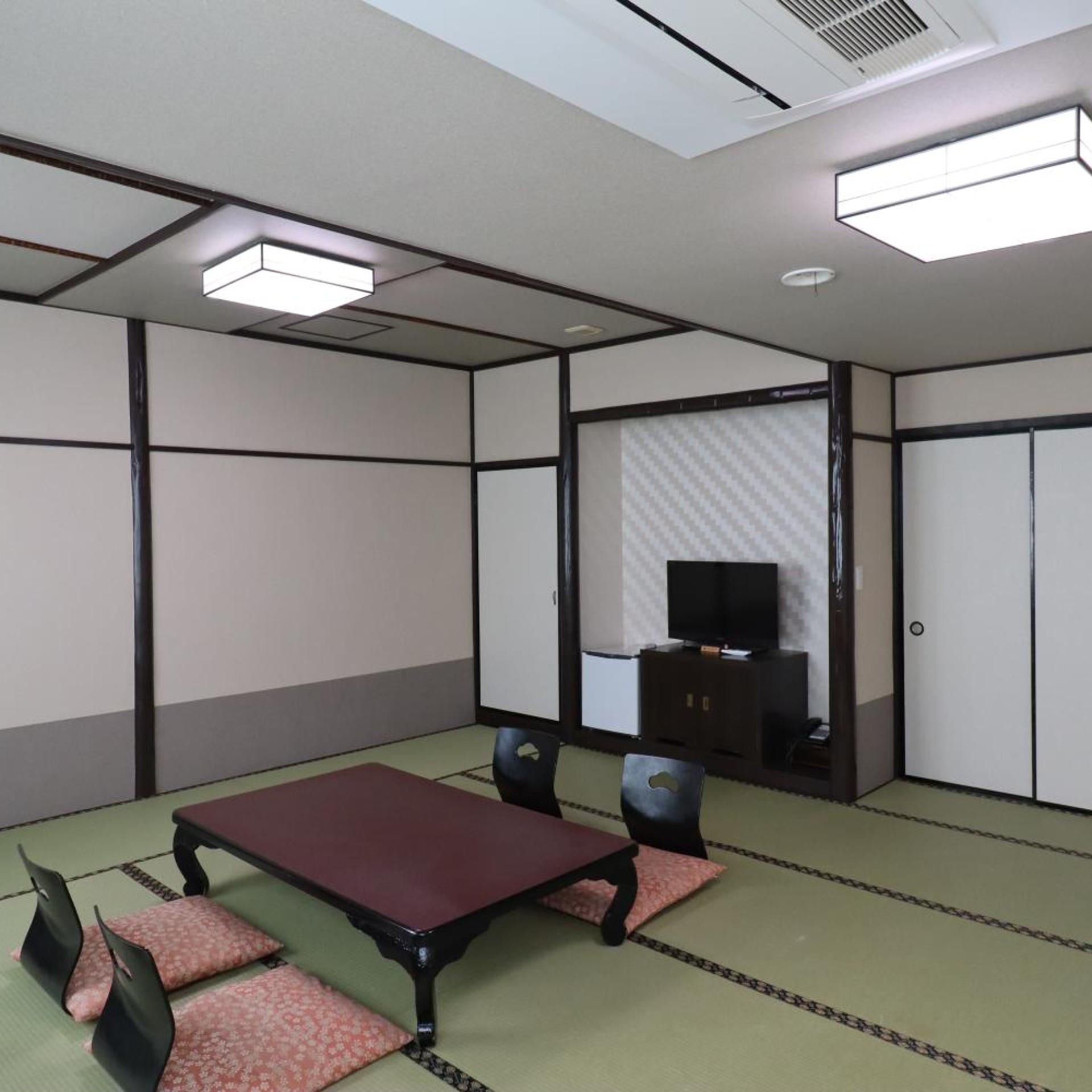 Nagoya Katei Miyoshi Hotel 35/50