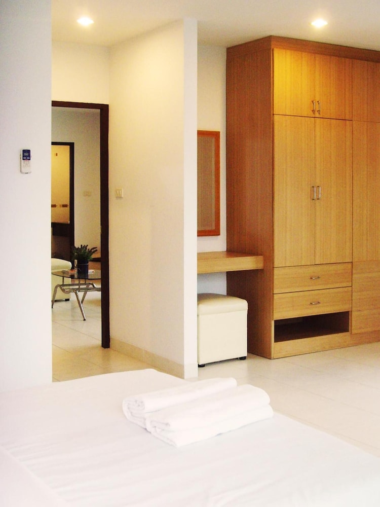 Sena House Paholyothin30 5/29