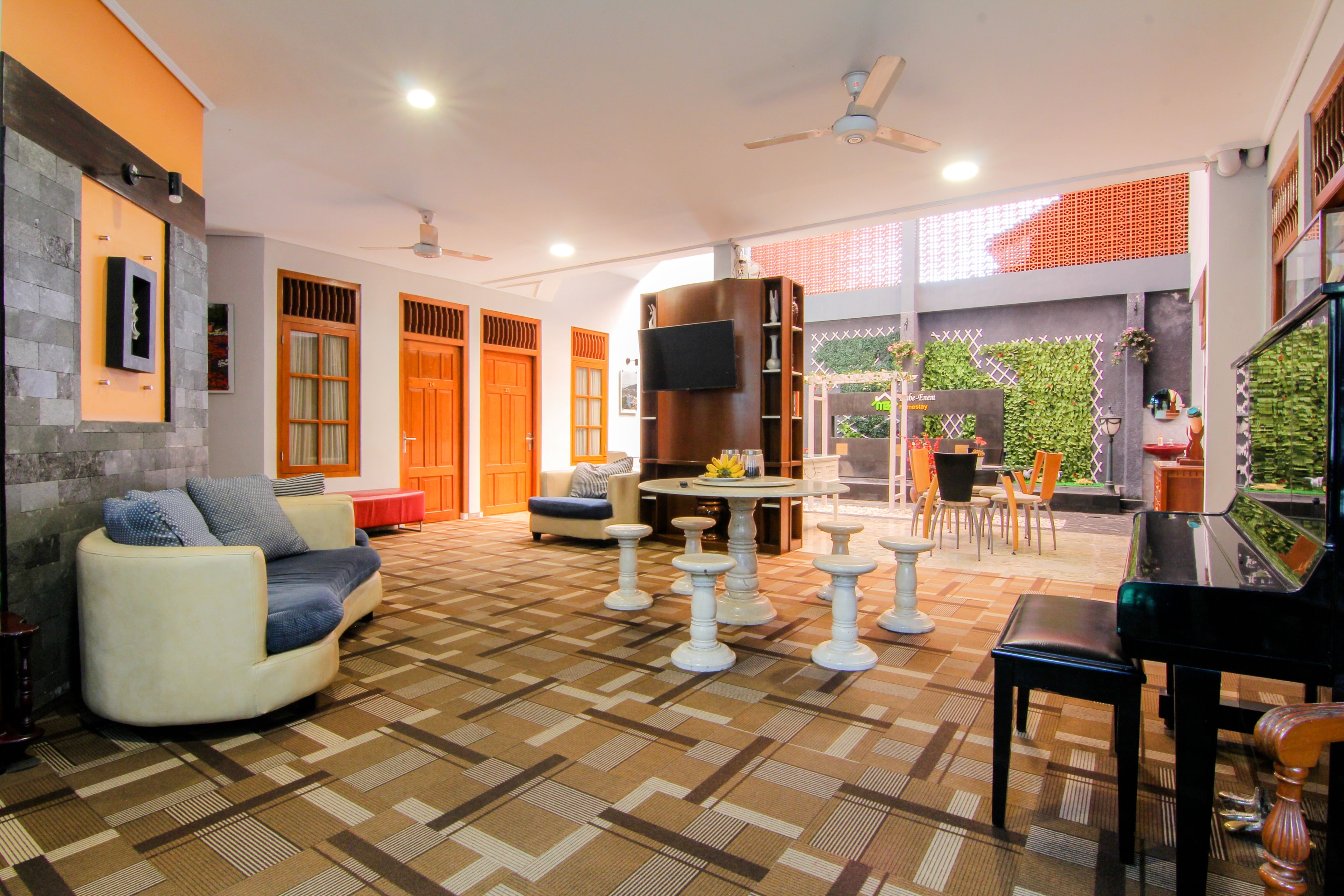 Embe Enem Homestay by ZUZU 23/39