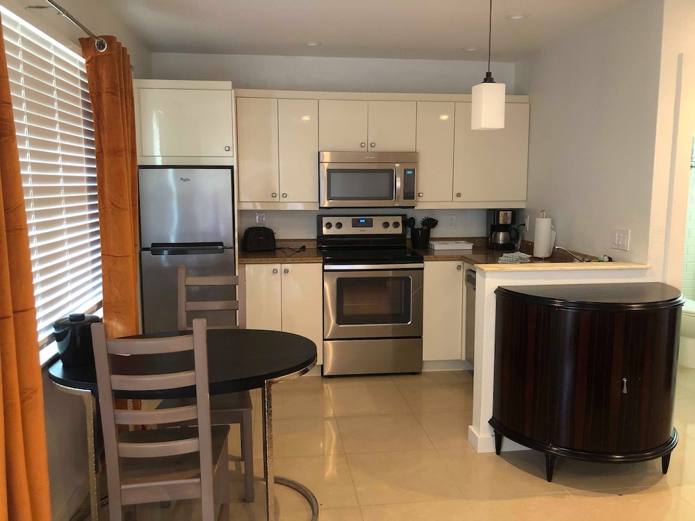 Captiva Beach Resort 38/50