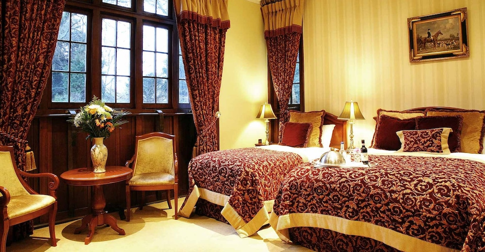 Lough Rynn Castle 8/50